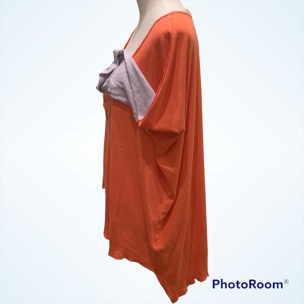 Free People We the Free Star Henley Top, Medium, but VERY OVERSIZED! - Picture 6 of 7